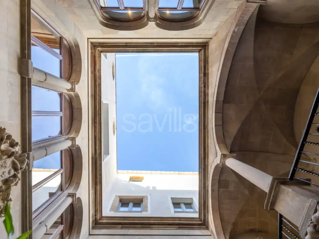 Exterior view of Apartments for rent in Ciutat Vella