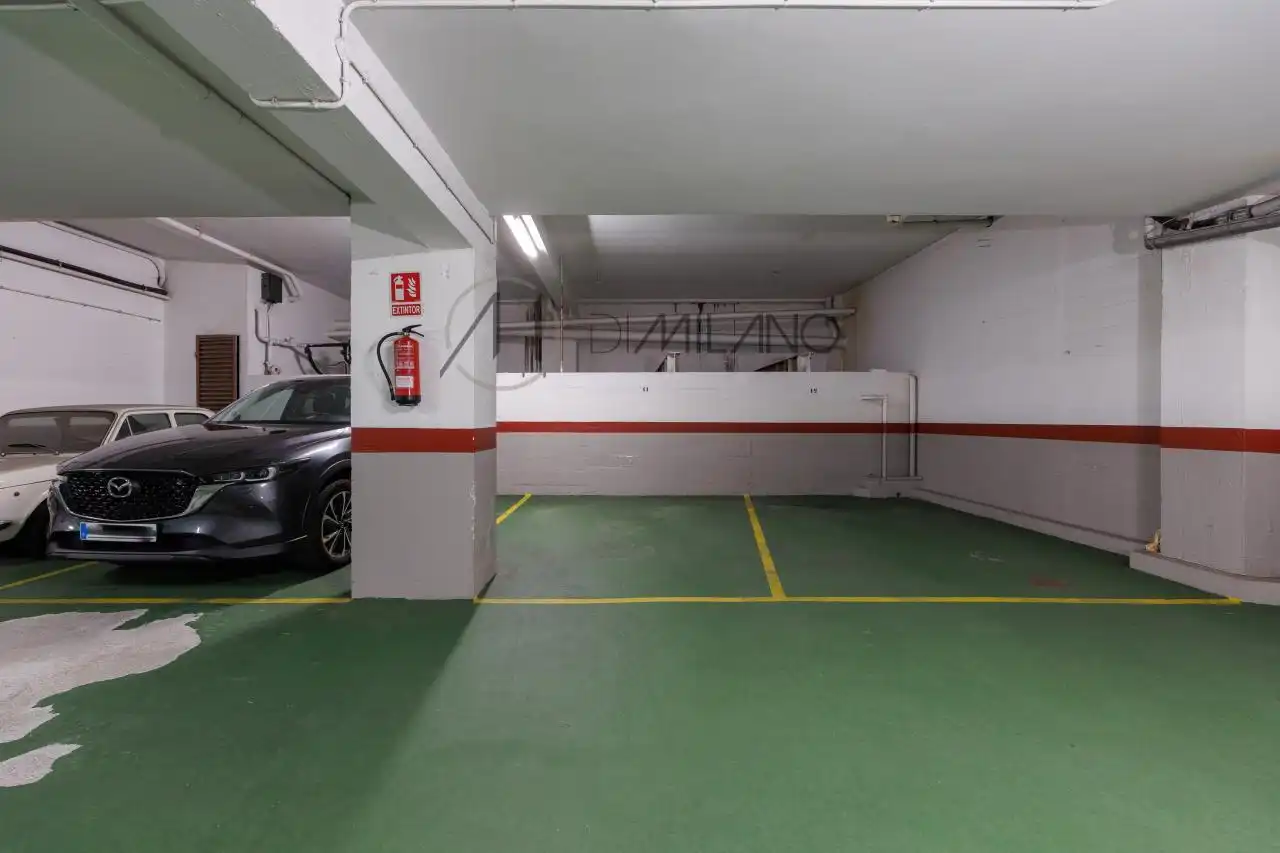 Parking of Flat for rent in Vigo   with Heating, Parquet flooring and Terrace