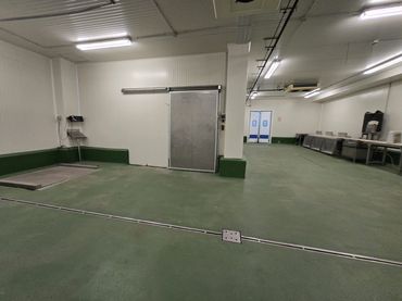 Industrial building with lift for sale in Pedanías