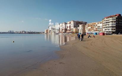 Vista exterior de Pis en venda en Torrevieja amb Aire condicionat, Calefacció i Terrassa