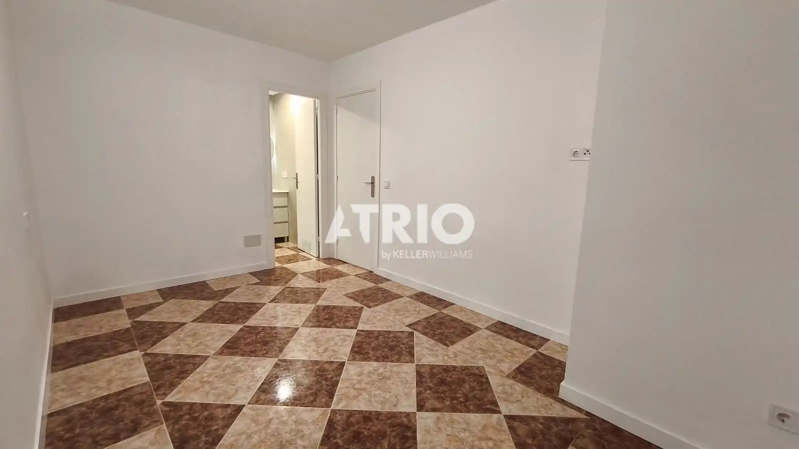 Habitación de Piso en venta en  Palma de Mallorca con Aire acondicionado, Terraza y Alarma