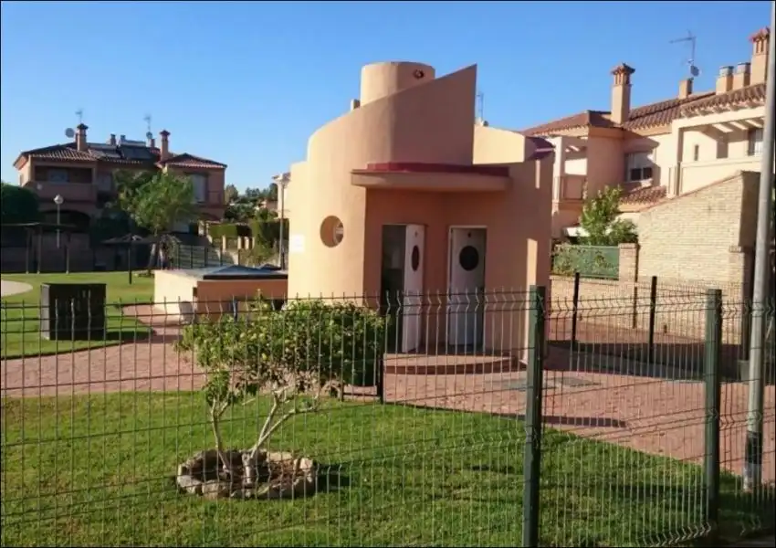 Exterior view of Detached homes for rent in Montequinto  with Air Conditioner, Heating and Terrace