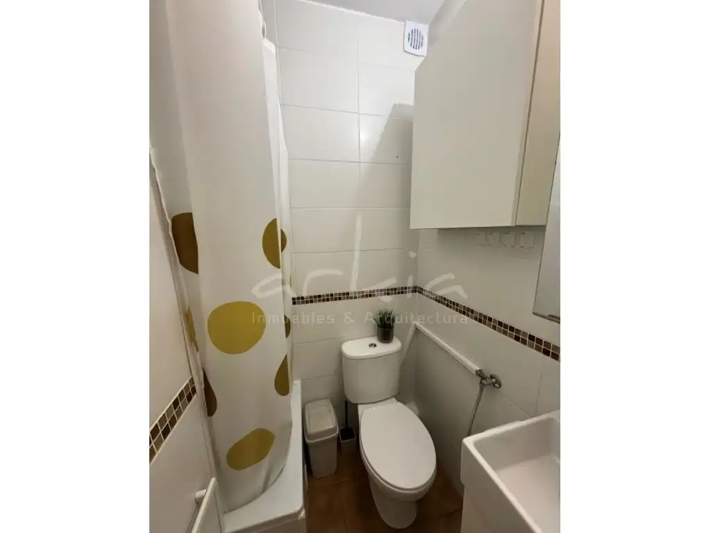 Badezimmer von Wohnung zum Verkauf in Valencia