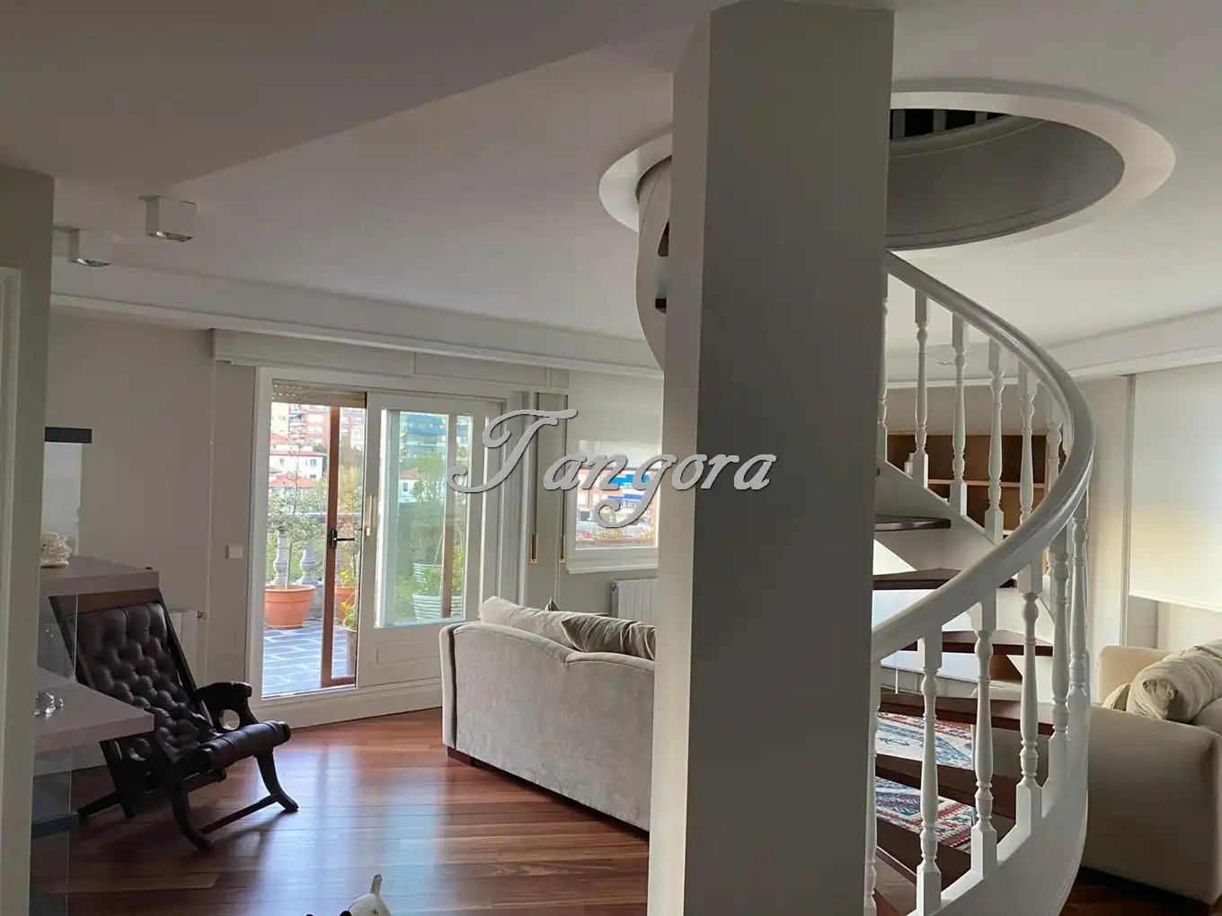 Living room of Attic for sale in Getxo   with Air Conditioner, Heating and Parquet flooring