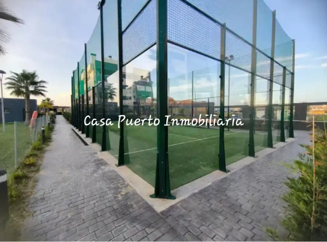 Vista exterior de Pis de lloguer en El Puerto de Santa María amb Aire condicionat, Calefacció i Jardí privat