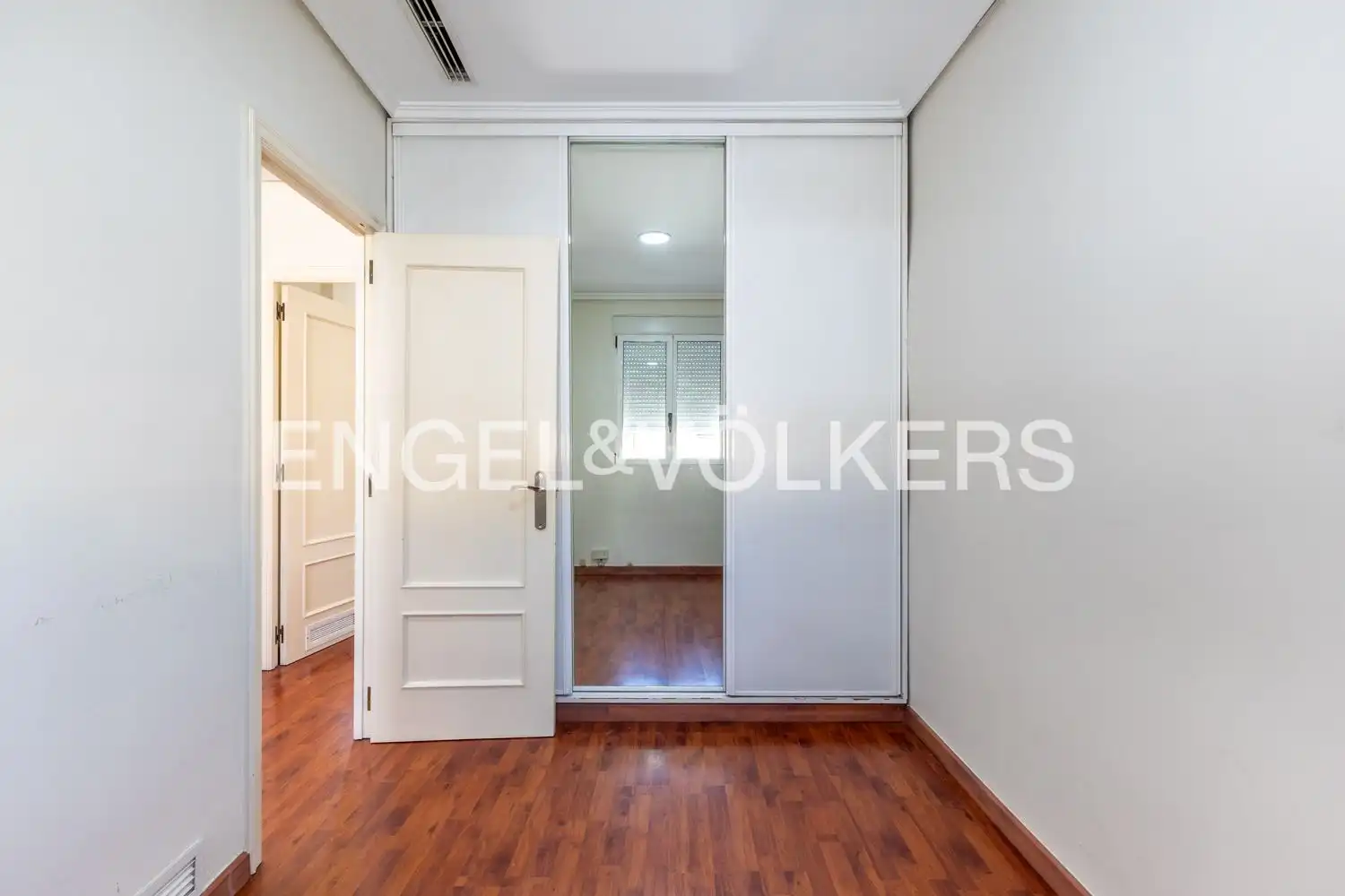 Ático de alquiler en Valencia con Aire acondicionado, Calefacción y Parquet