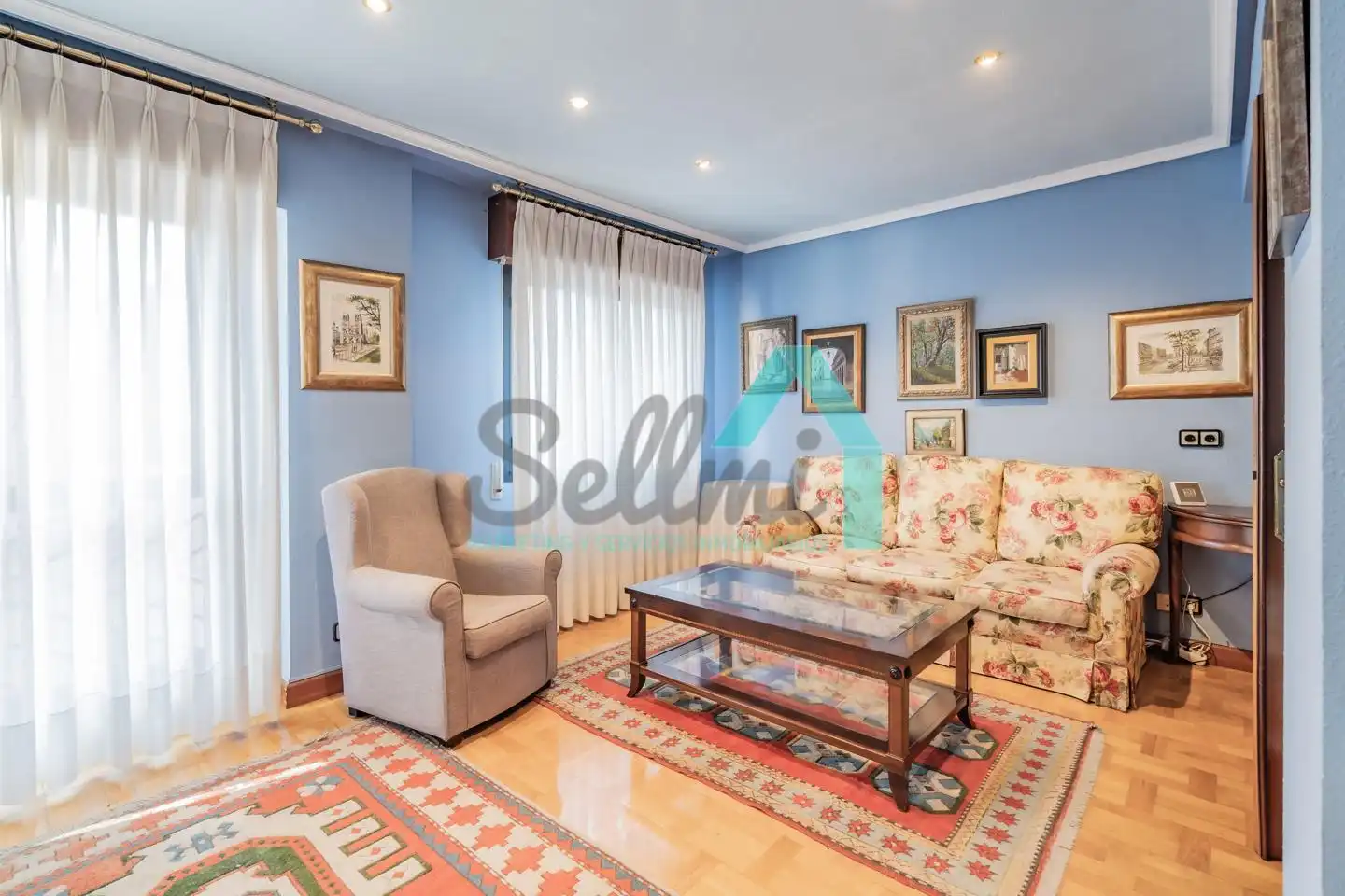Dúplex de alquiler en Calle la Lila, Salesas - Foncalada - Campoamor