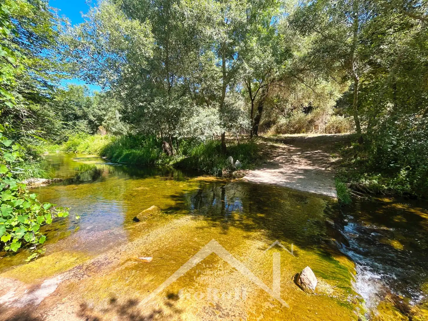 Außenansicht von Grundstücke zum Verkauf in Constantina