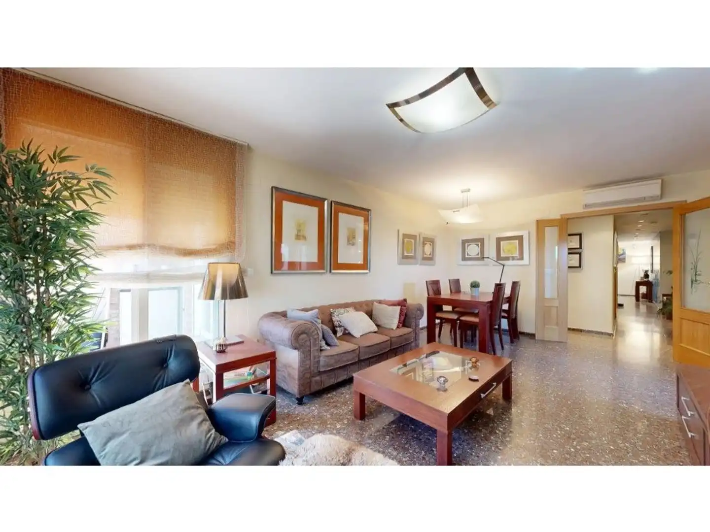 Sala de estar de Ático en venta en Paterna con Aire acondicionado, Terraza y Trastero