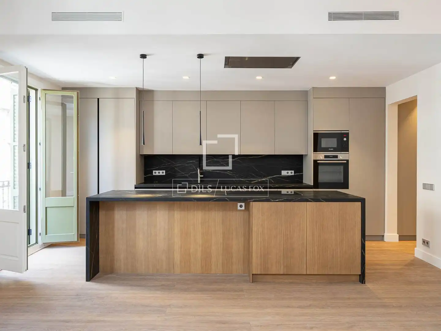 Cocina de Piso en venta en Barcelona con Aire acondicionado, Parquet y Balcón