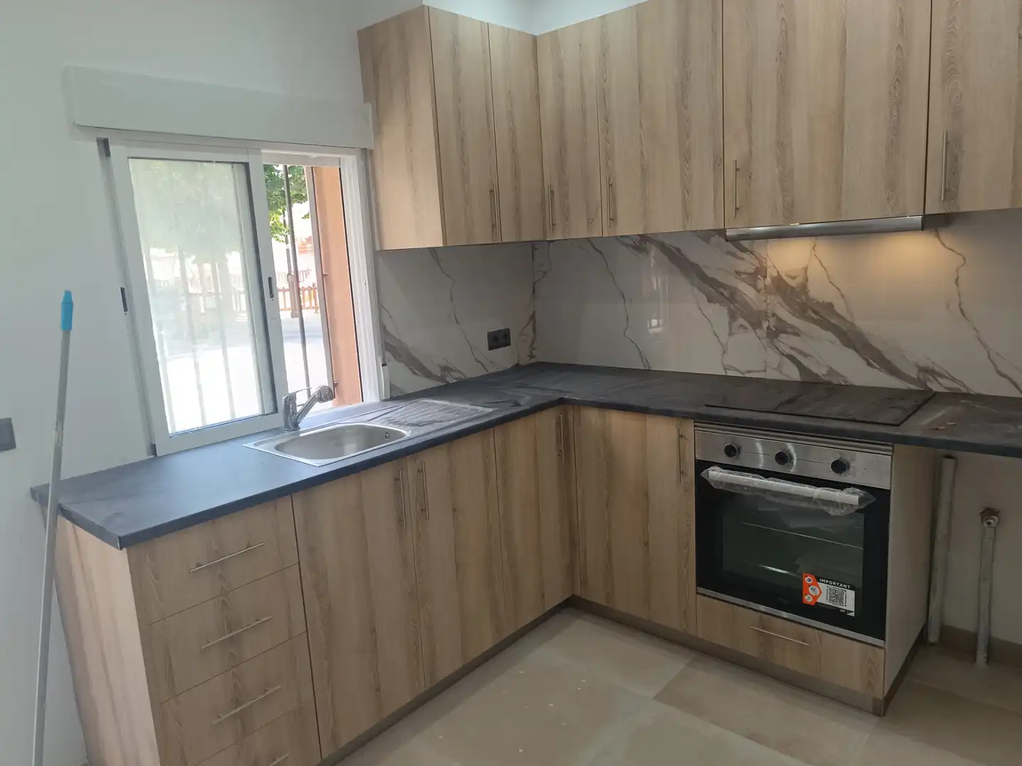 Cocina de Piso en venta en Canovelles