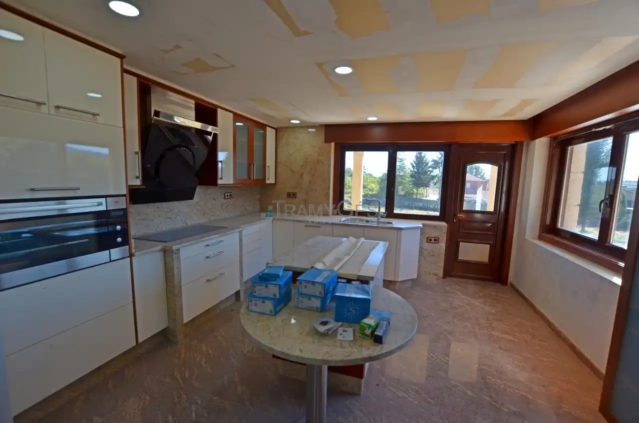 Villa mit Garten zum Verkauf in LUGAR A SALGOSA, imagen 15