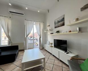 Sala d'estar de Estudi per a compartir en  Madrid Capital amb Aire condicionat, Calefacció i Terrassa