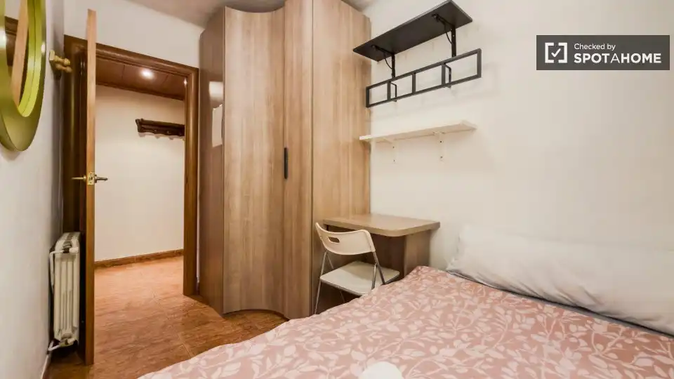 Room in La Teixonera