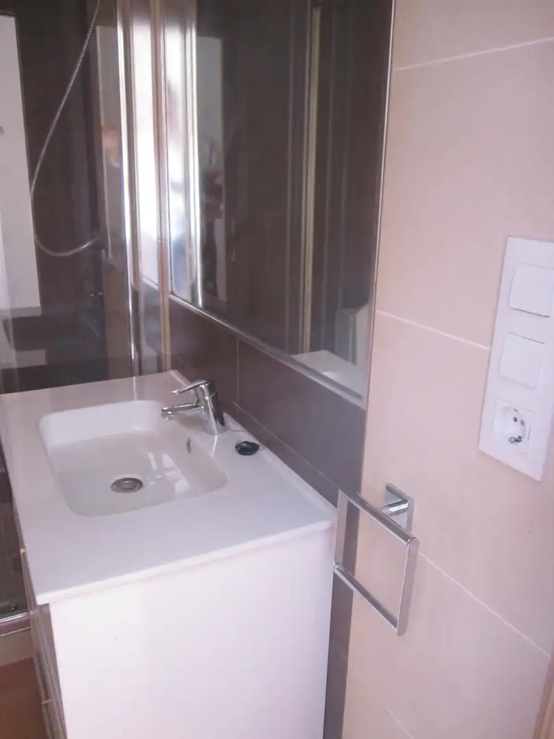 Bany de Edifici en venda en Alicante / Alacant
