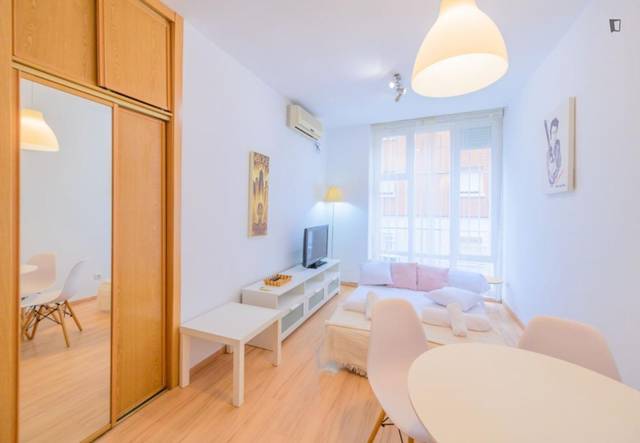 Estudio en Alquiler en Valdeacederas