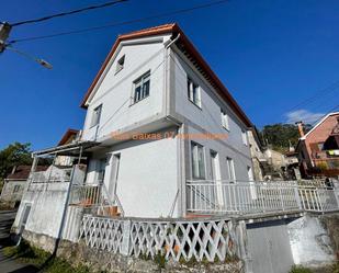 Exterior view of House or chalet for sale in Pontevedra Capital   with Heating, Terrace and Storage room