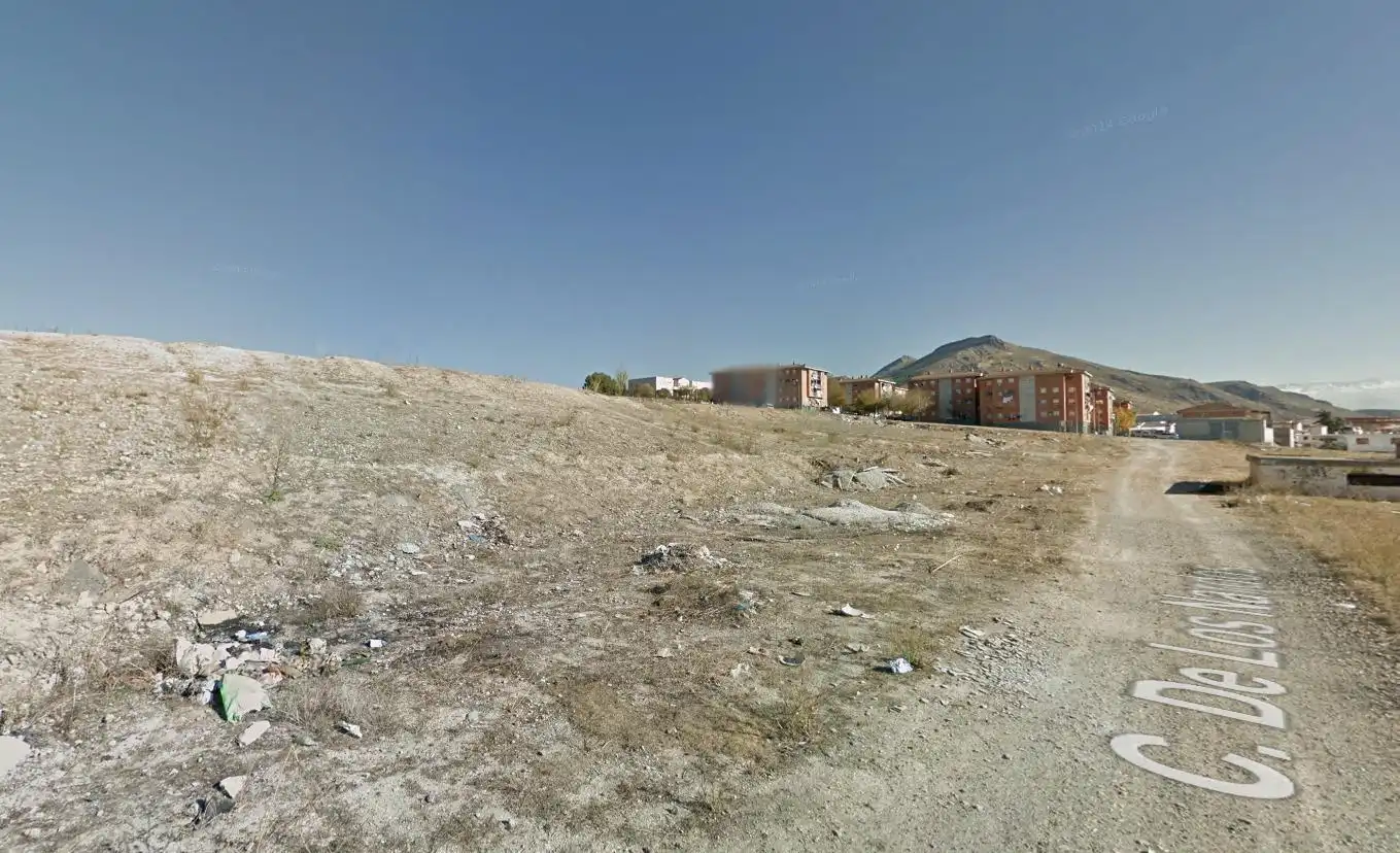 Terreny residencial en venda a Pinos Puente