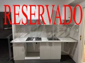 Cuina de Apartament de lloguer en Alicante / Alacant amb Aire condicionat, Moblat i Rentadora