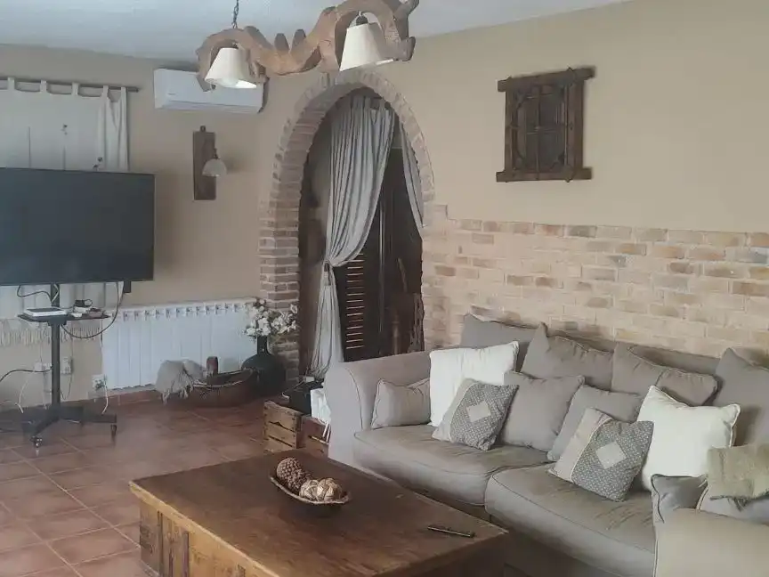 Sala de estar de Casa o chalet en venta en El Tiemblo  con Aire acondicionado y Balcón