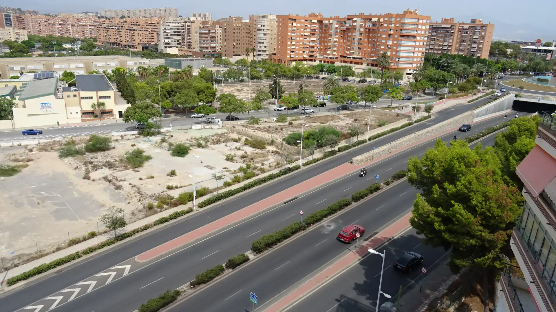Vista exterior de Piso en venta en Alicante / Alacant con Aire acondicionado, Calefacción y Parquet