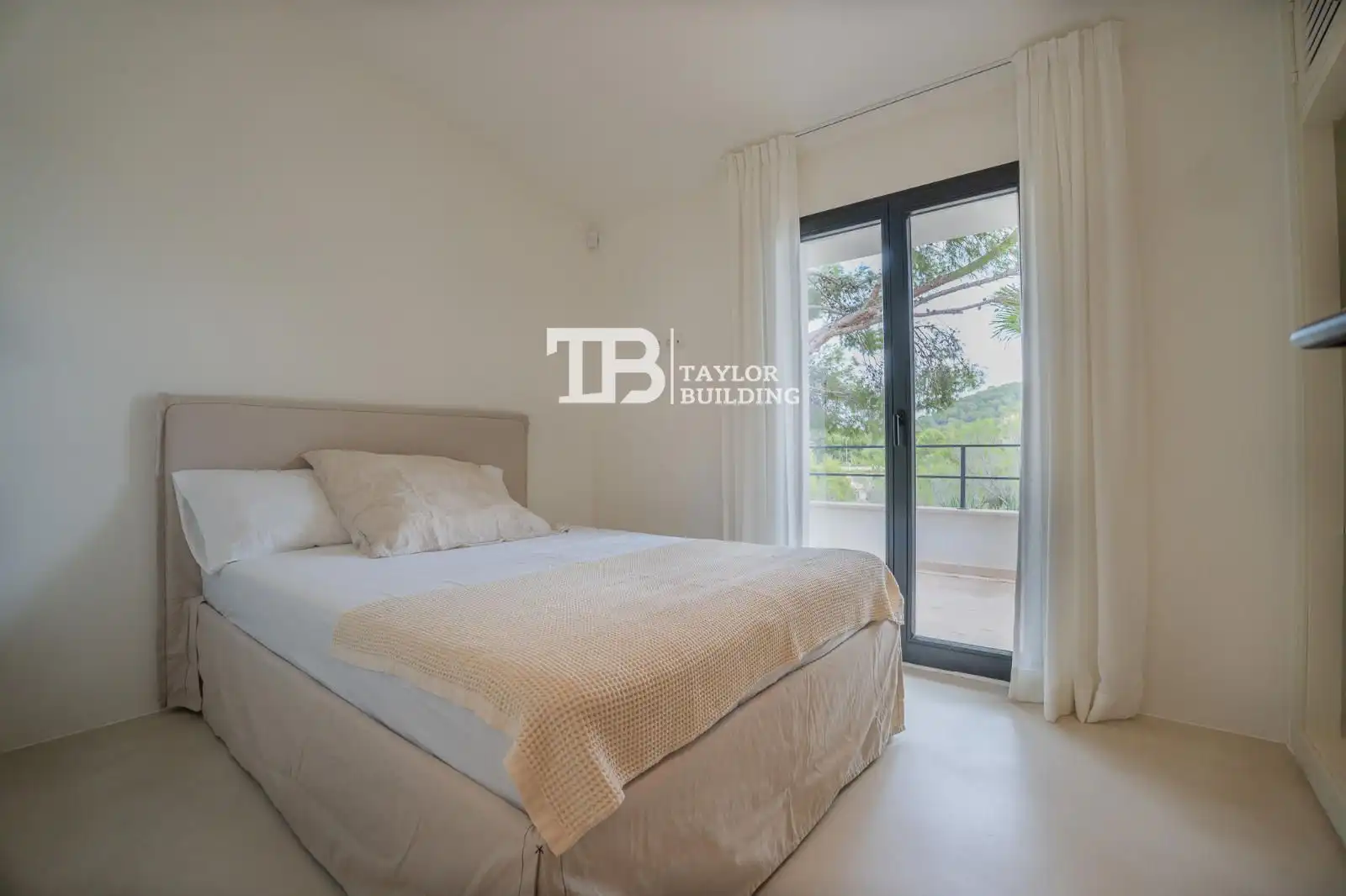 Bedroom of Houses for sale in Calvià  with Air Conditioner, Heating and Private garden