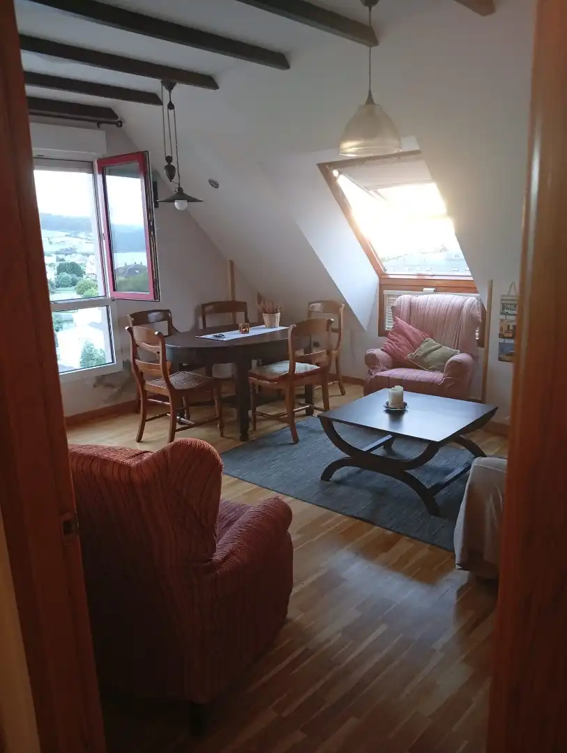Comedor de Piso de alquiler en Ribadeo con Calefacción, Amueblado y Horno