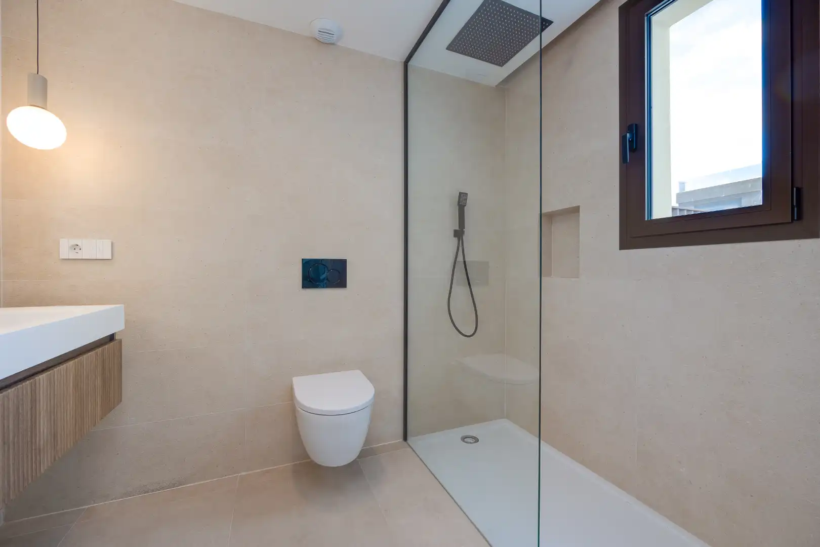 Houses for sale in Del Llentiscle, Bonalba - Cotoveta