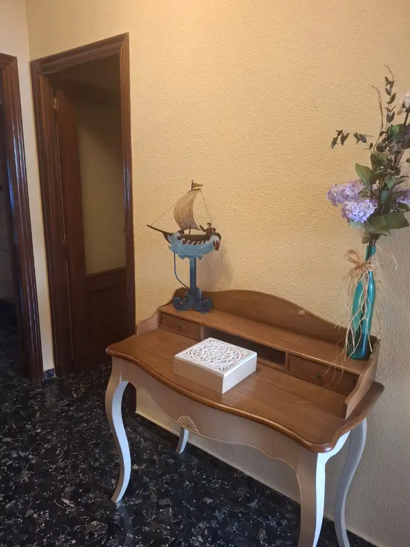 Piso de alquiler en Albacete con Calefacción, Amueblado y Horno