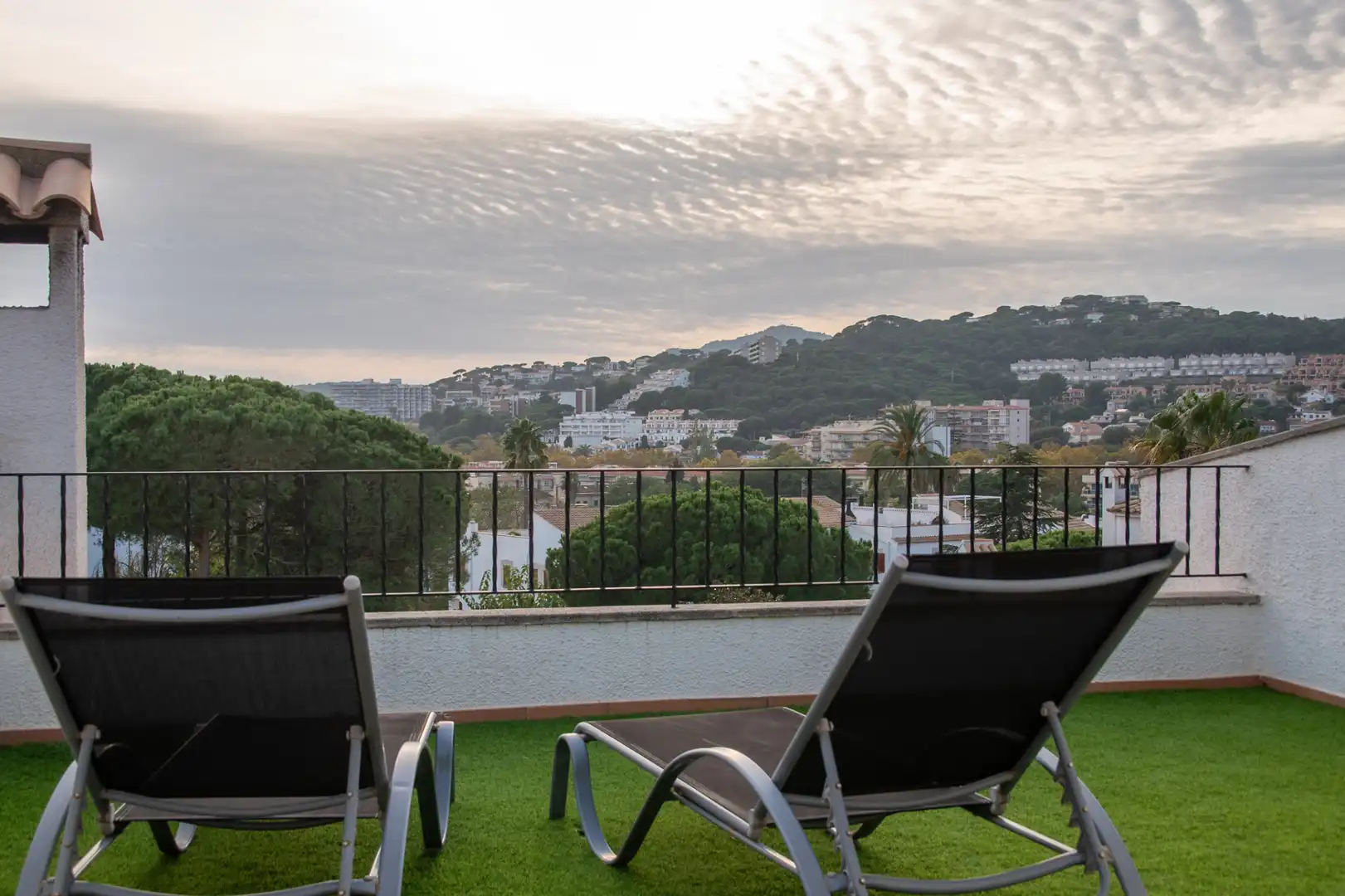 Terraza de Casa adosada de alquiler en Castell d'Aro, Platja d'Aro i s'Agaró con Calefacción, Jardín privado y Amueblado