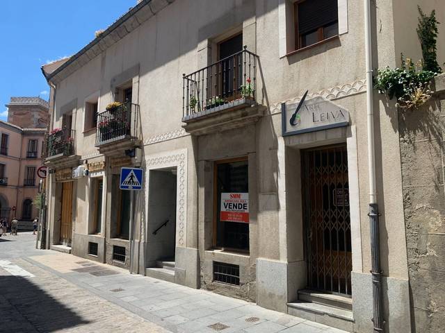 Local comercial en Venta en ESTEBAN DOMINGO, 1 en Murallas
