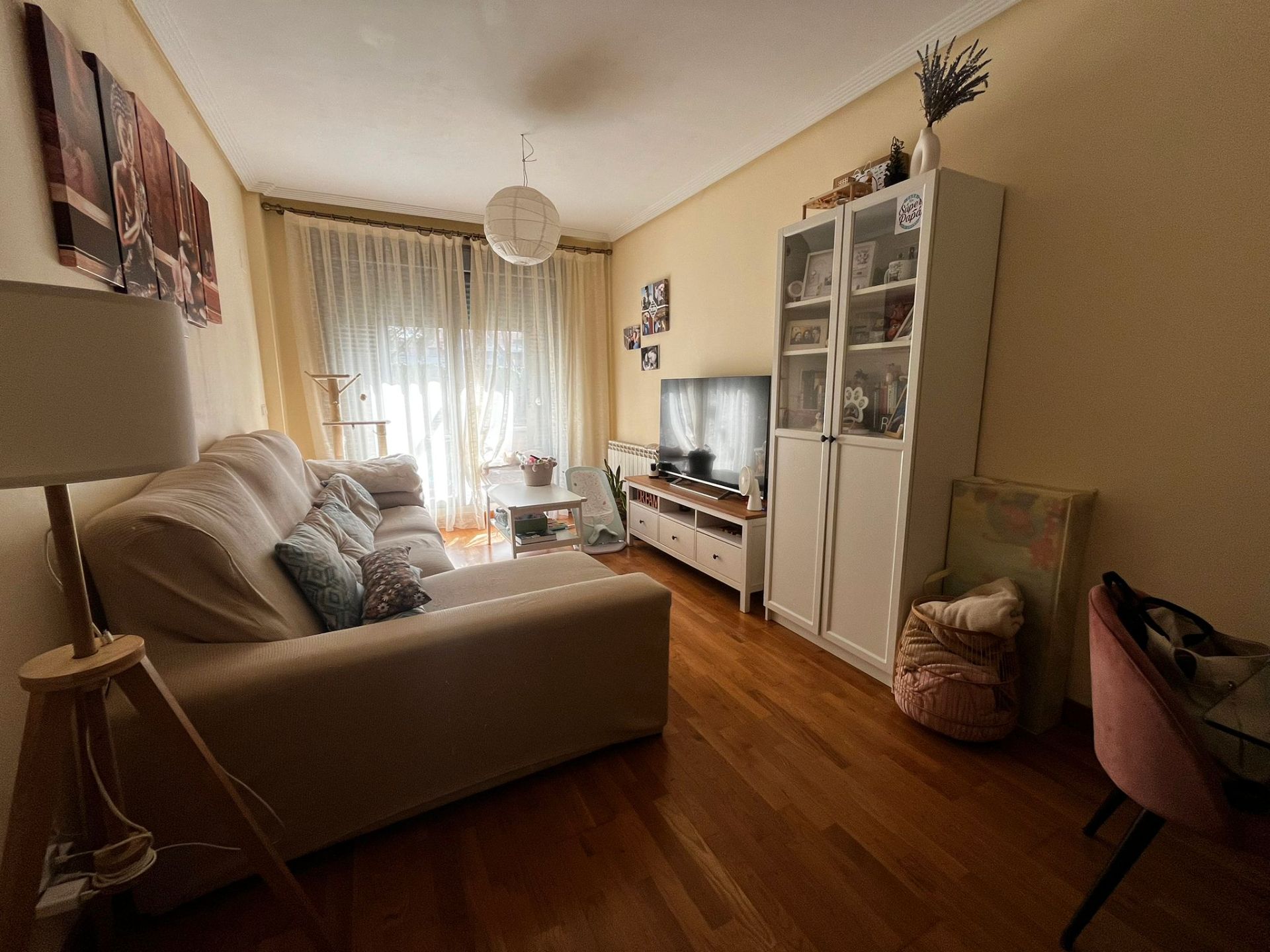 Living room of Planta baja for sale in Valladolid Capital  with Furnished