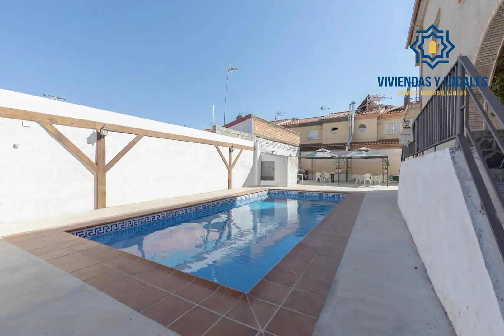 Maison mitoyenne avec piscine à vendre à Ogíjares