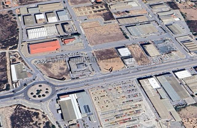 Nave industrial en Alquiler en Crevillent