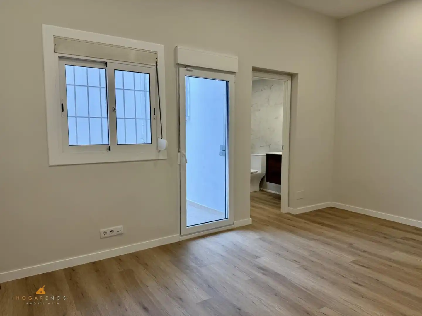 Planta baja en venta en Mataró con Parquet