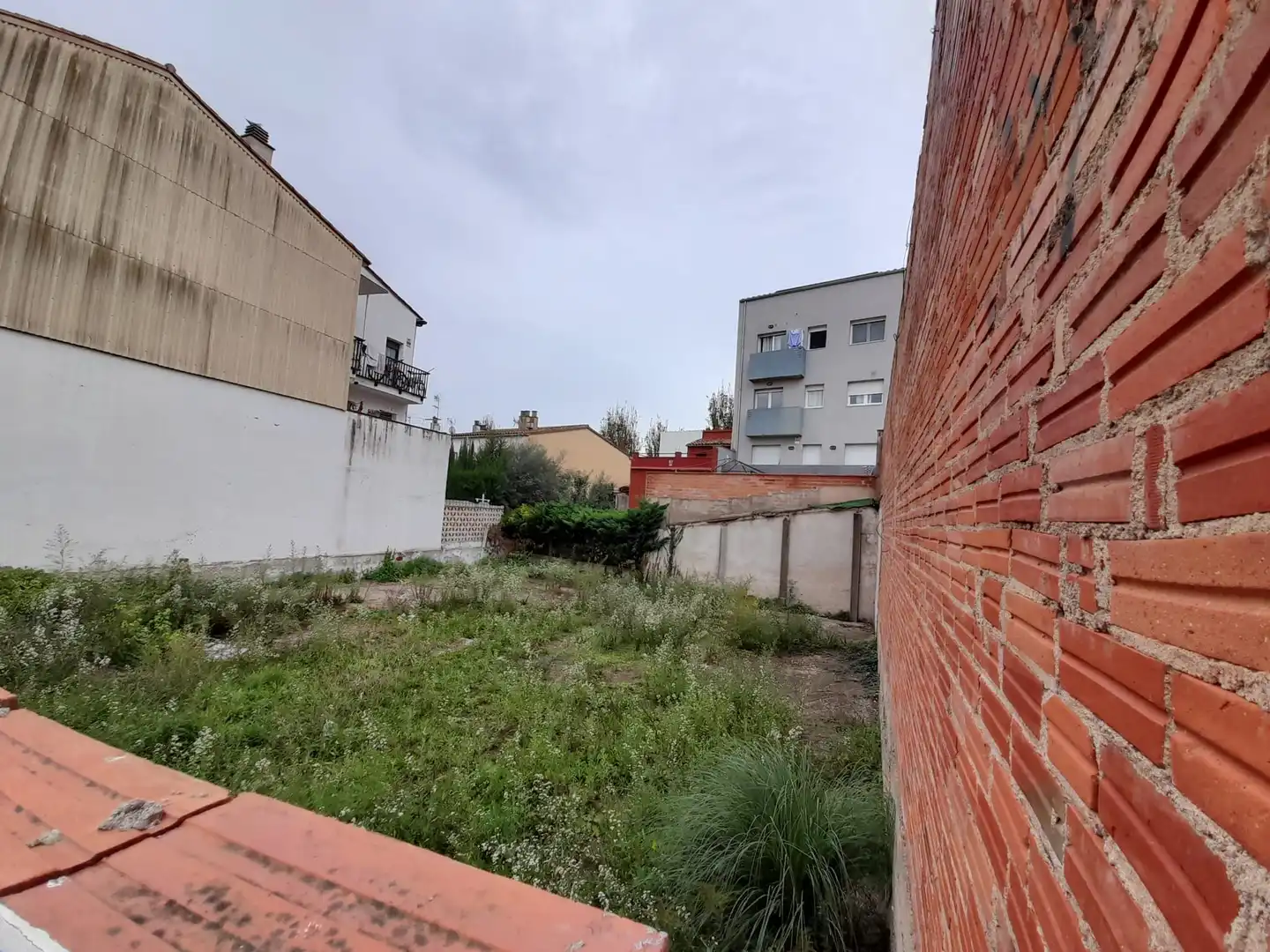 Wohnbaugrundstück zum Verkauf in Carrer d'Agustí Cabruja 8, imagen 3