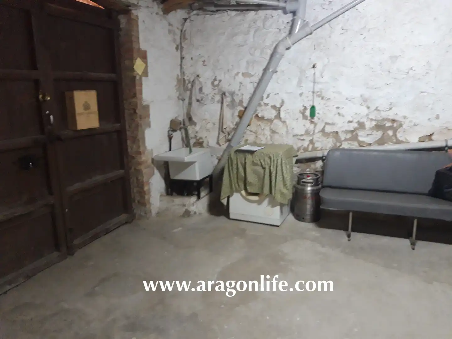 Houses for sale in Maella  with Furnished and Balcony