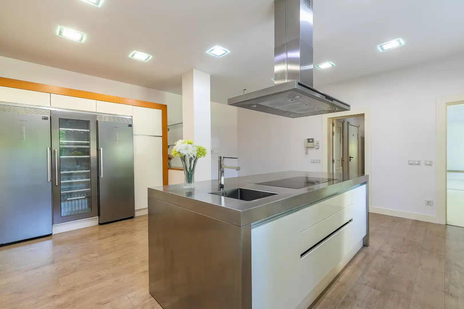 Kitchen of Houses for rent in Madrid  with Air Conditioner, Heating and Private garden