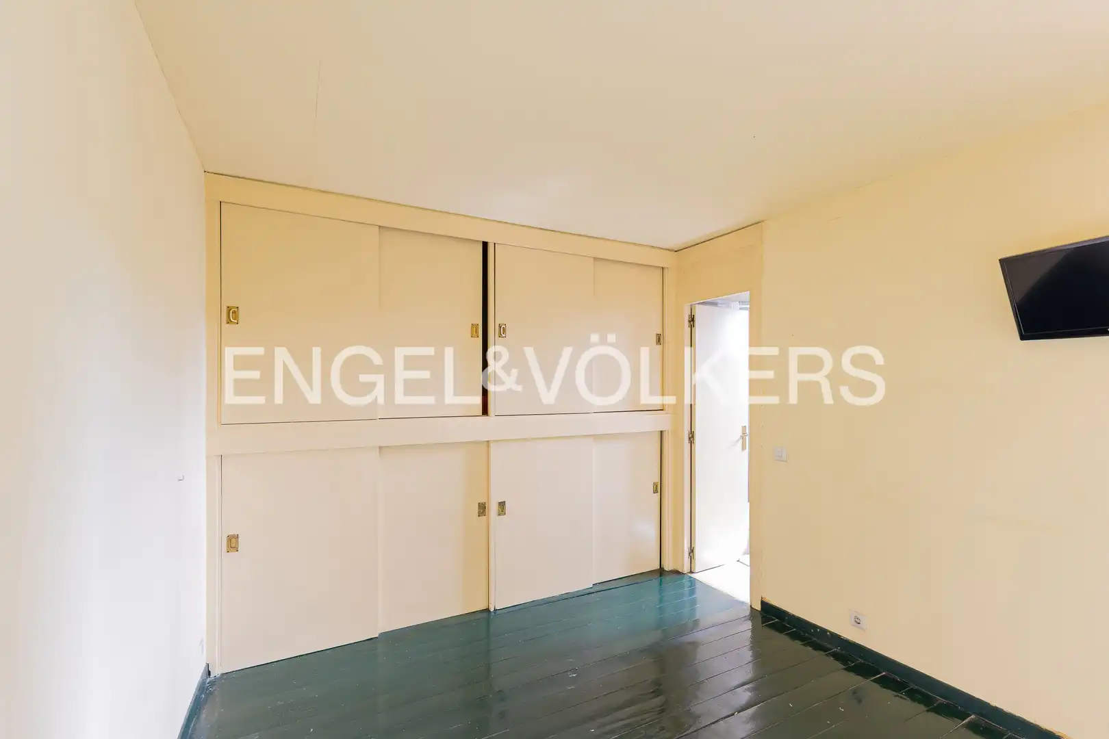 Bedroom of Houses for sale in Madrid  with Air Conditioner, Heating and Private garden