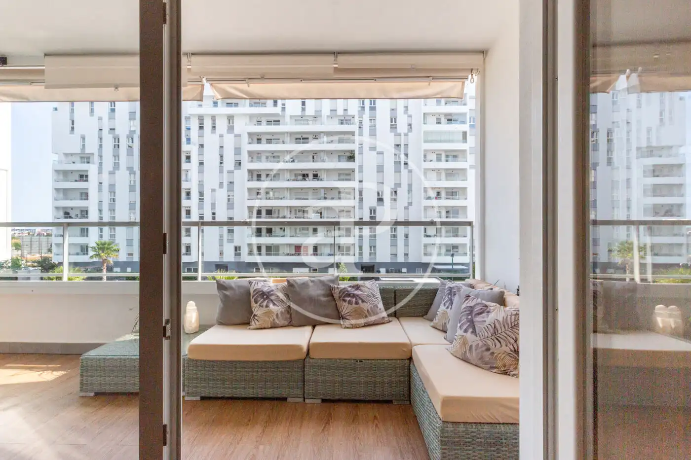 Terraza de Piso en venta en Valencia con Aire acondicionado, Calefacción y Jardín privado