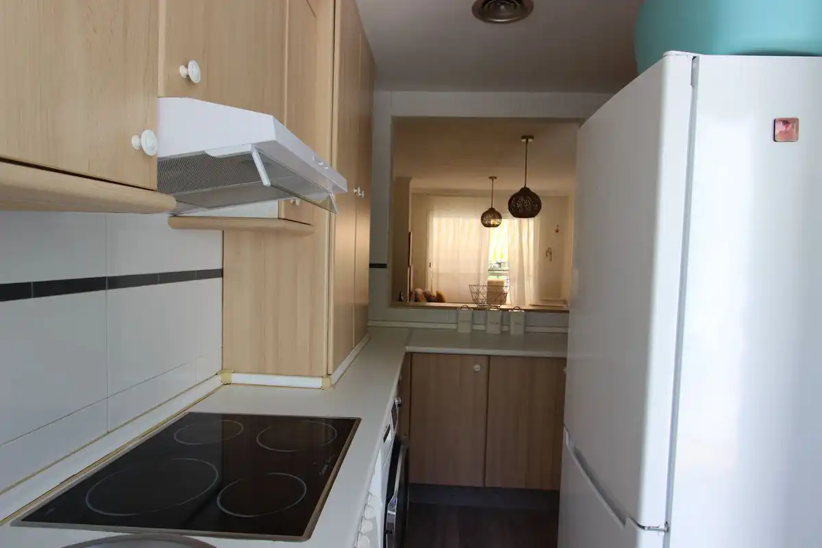Apartamento con piscina en alquiler en Nueva Andalucía, imagen 3