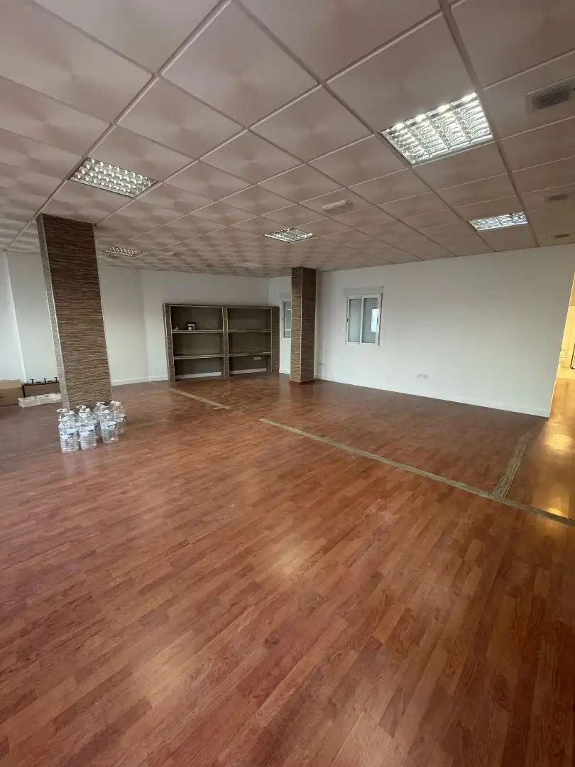Local commercial à louer à Mengíbar, imagen 6