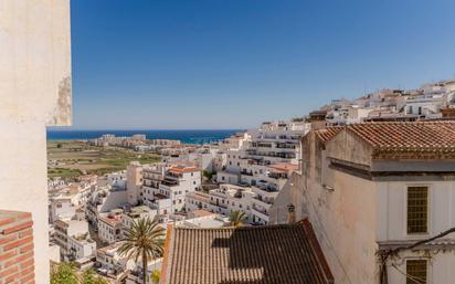 Vista exterior de Casa o xalet en venda en Salobreña amb Terrassa