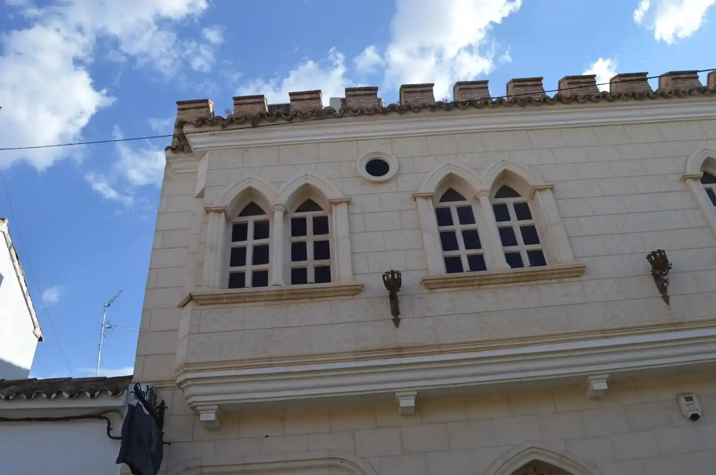Exterior view of Commercial properties for sale in Horcajo de Santiago
