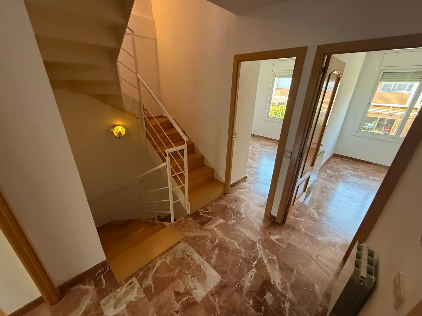 Einfamilien-Reihenhaus zum Verkauf in L'Ametlla del Vallès mit Klimaanlage, Heizung und Privatgarten