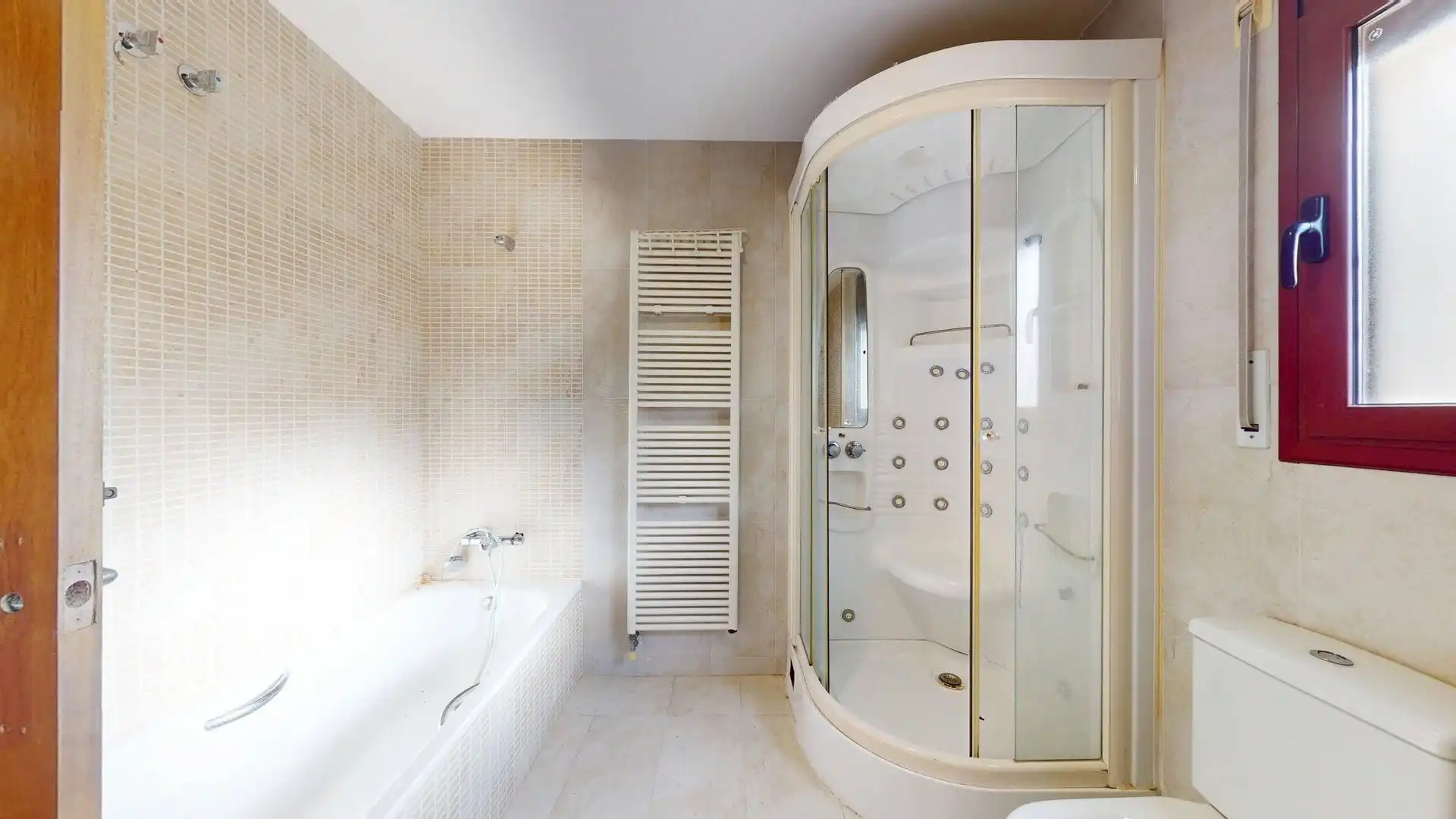 Bathroom of Detached homes for sale in Sant Pere de Ribes  with Air Conditioner, Heating and Terrace