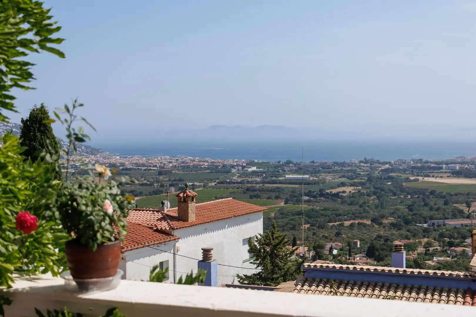 Vista exterior de Casa o xalet en venda en Roses amb Aire condicionat, Calefacció i Terrassa