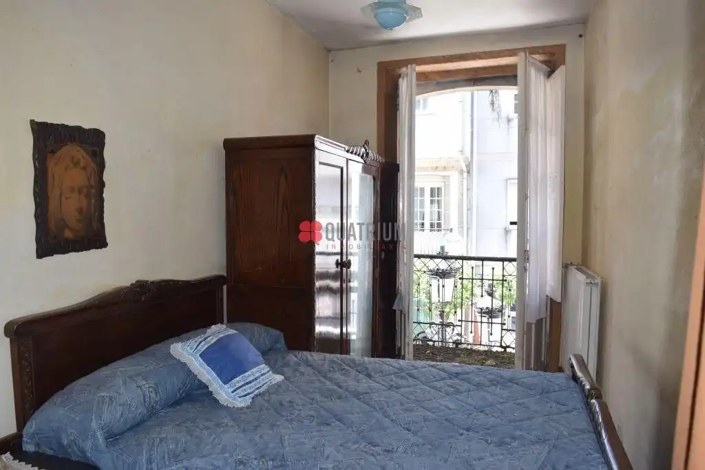 Schlafzimmer von Einfamilien-Reihenhaus zum Verkauf in A Estrada  mit Privatgarten, Terrasse und Balkon