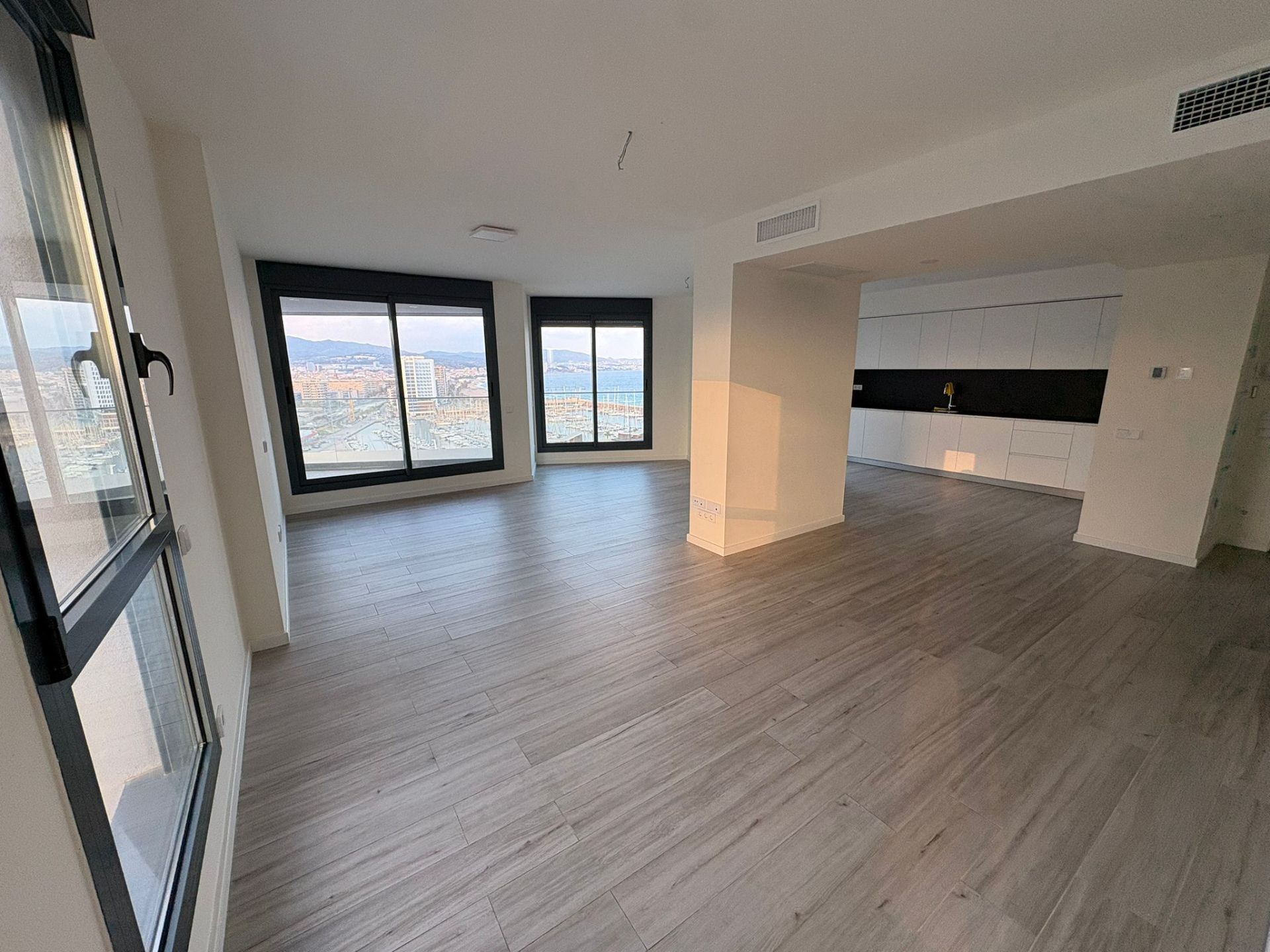 Sala de estar de Dúplex de alquiler en Badalona con Aire acondicionado, Terraza y Trastero