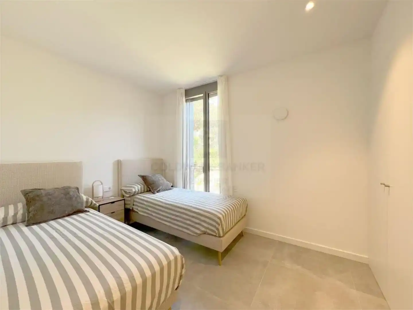 Schlafzimmer von Wohnung zur Miete in Salou mit Klimaanlage, Schwimmbad und Balkon